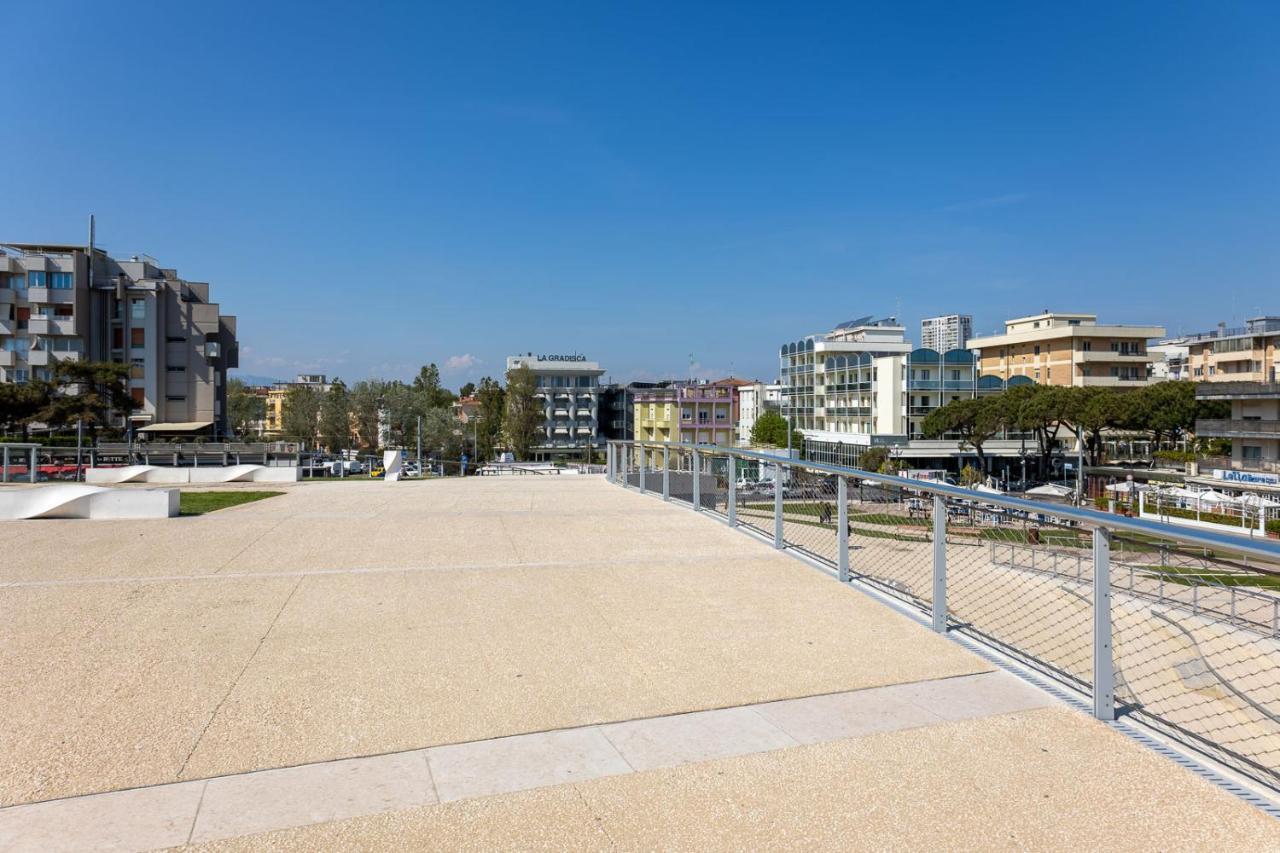 Bilocale Con Giardino A 200Mt Dal Mare - Homeunity Rimini Exterior photo