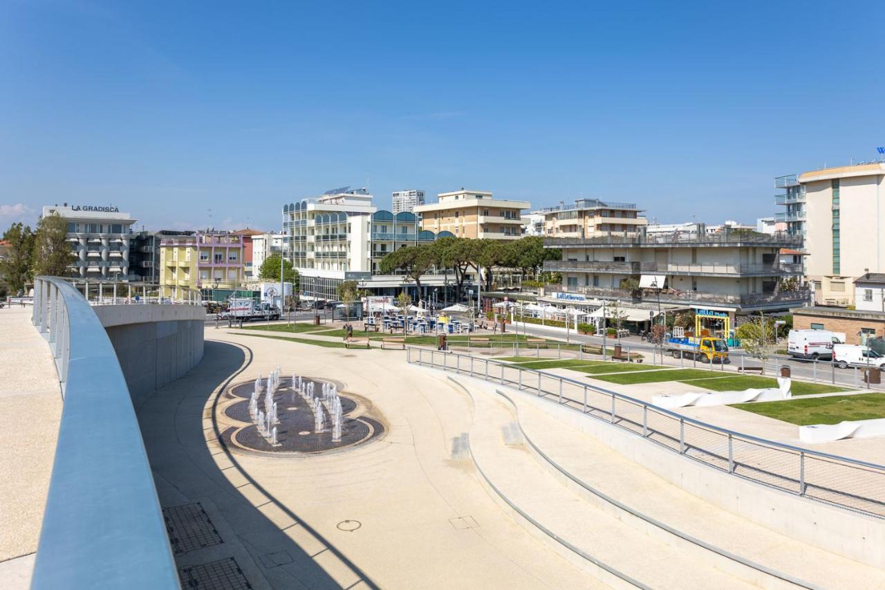 Bilocale Con Giardino A 200Mt Dal Mare - Homeunity Rimini Exterior photo